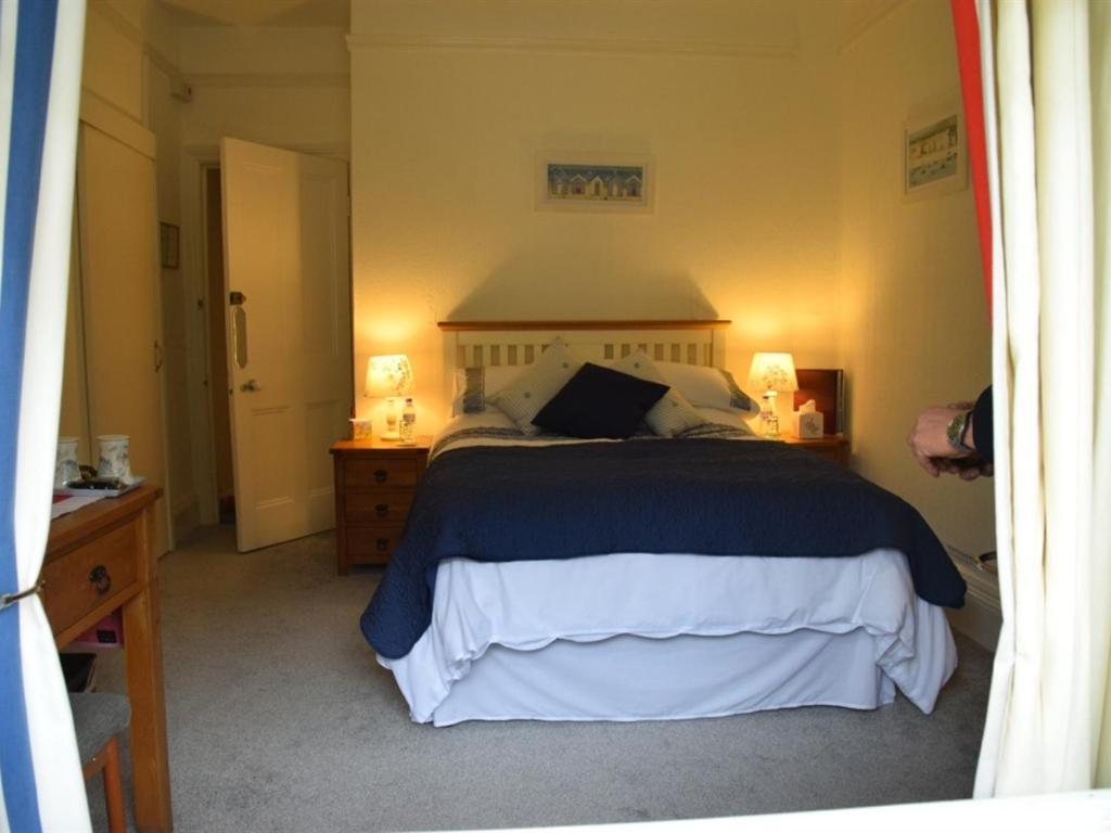 The Sandrock Lynton Room photo